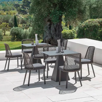 Udvar rattan asztal, székek, modern, minimalista villa, szabadtéri étterem, kert szabadidő asztal székekkel